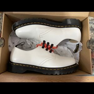Dr. Martens - 1461 Ben Oxfords - White | Orange Laces - 9M -  Original Box